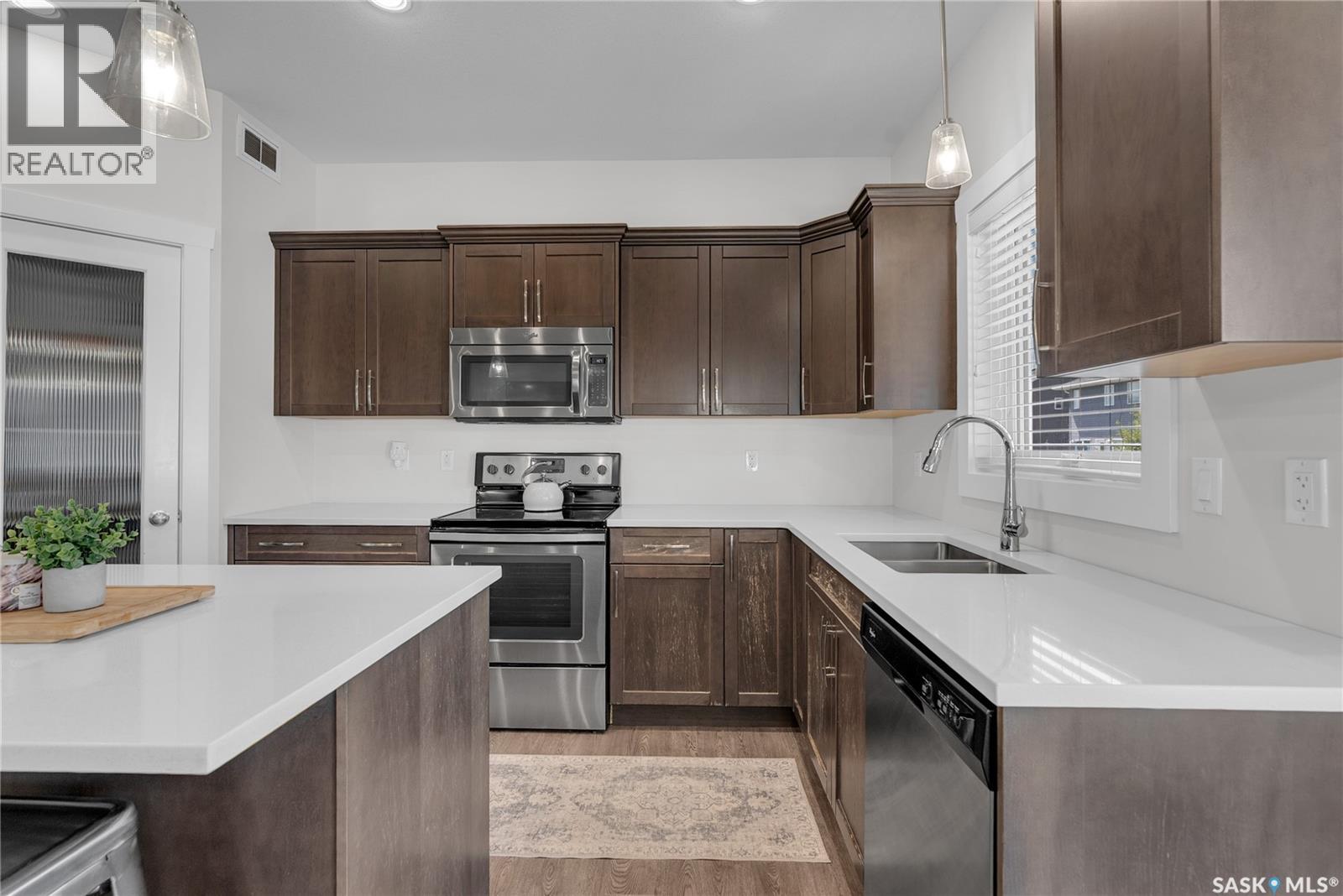 1235 Pringle Way, Saskatoon, Saskatchewan  S7T 0V4 - Photo 10 - SK033186