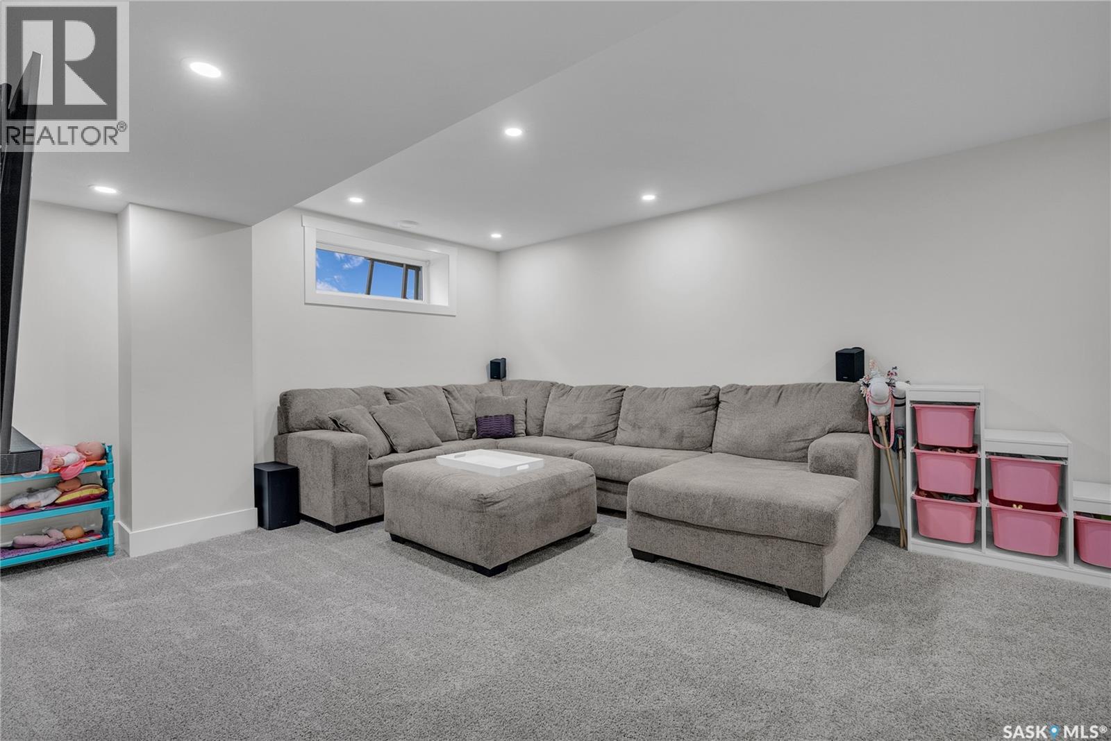 1235 Pringle Way, Saskatoon, Saskatchewan  S7T 0V4 - Photo 33 - SK033186