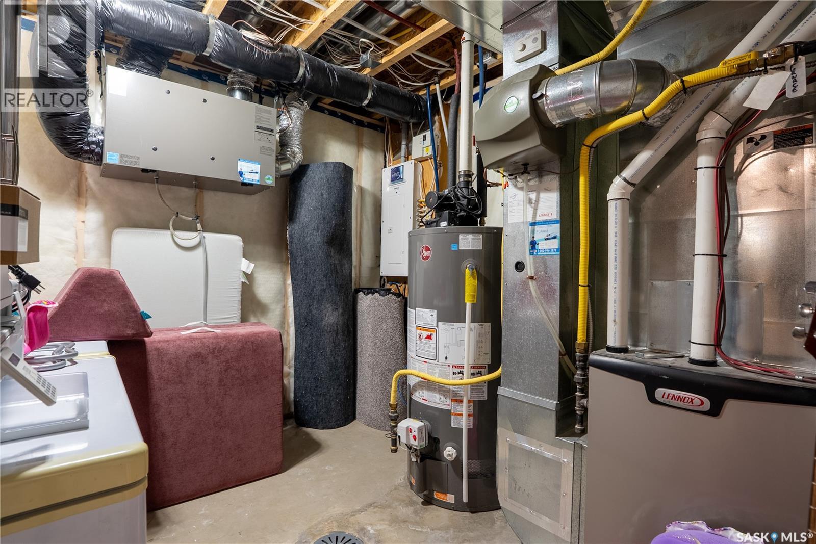 1235 Pringle Way, Saskatoon, Saskatchewan  S7T 0V4 - Photo 38 - SK033186