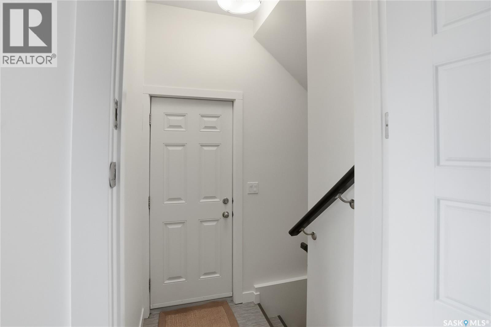 118 3rd Street E, Saskatoon, Saskatchewan  S7H 1L1 - Photo 37 - SK033096