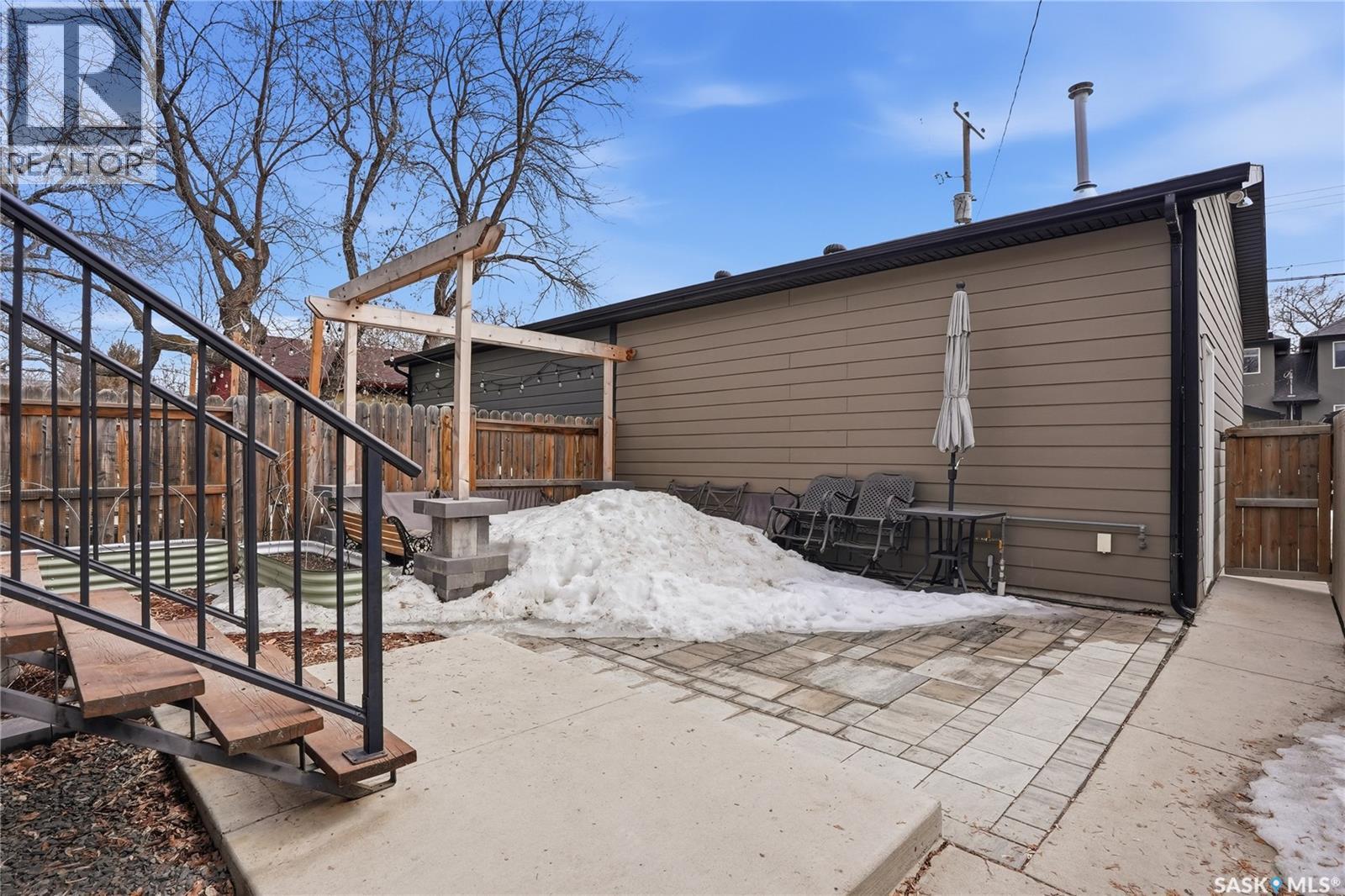 118 3rd Street E, Saskatoon, Saskatchewan  S7H 1L1 - Photo 47 - SK033096