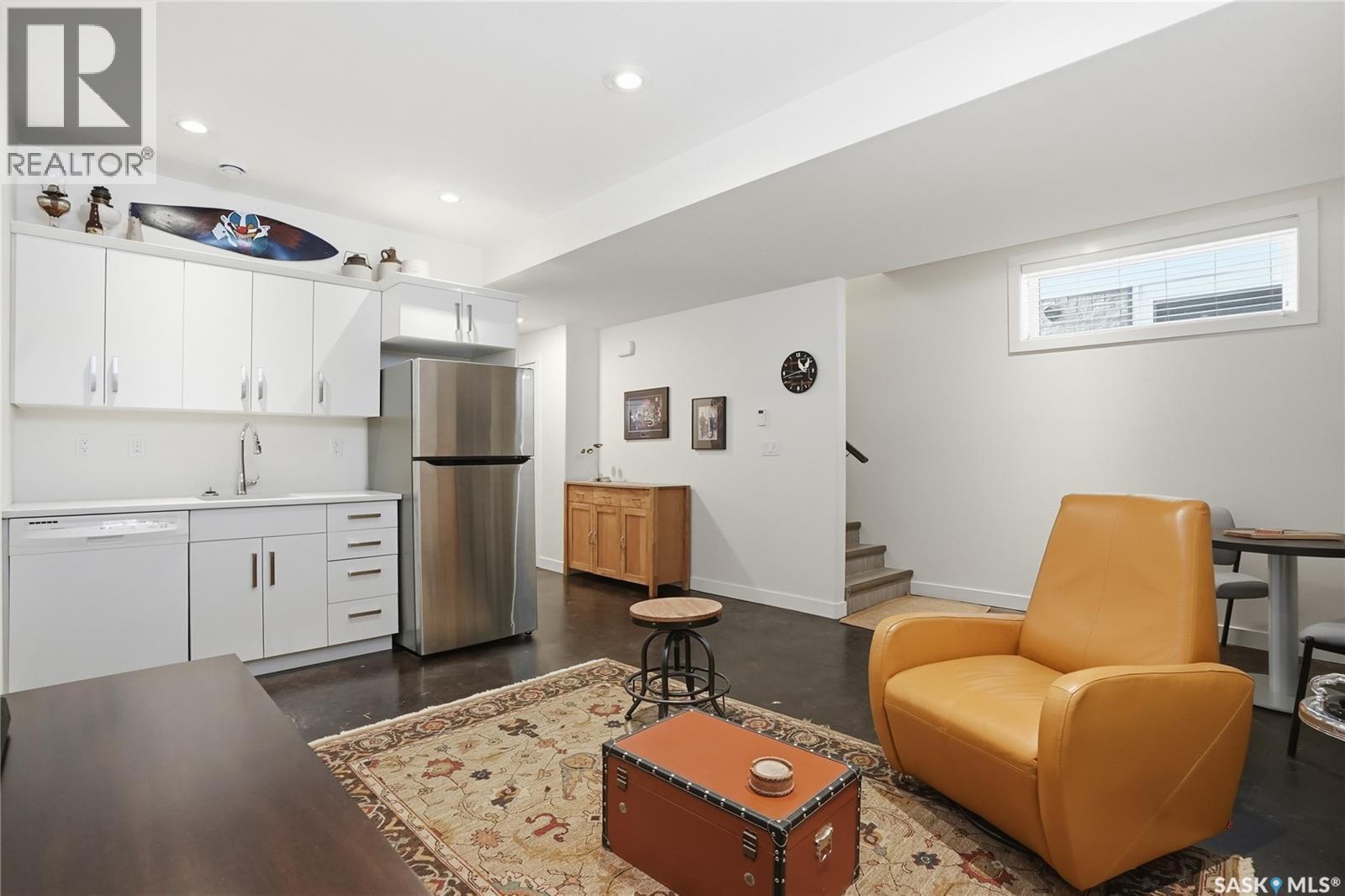 118 3rd Street E, Saskatoon, Saskatchewan  S7H 1L1 - Photo 8 - SK033096