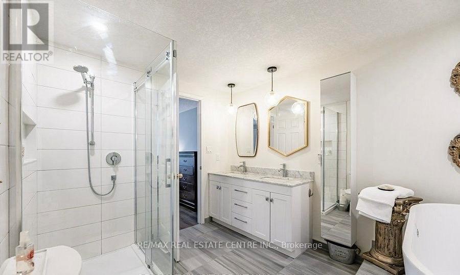 L65 - 85 Bankside Drive, Kitchener, Ontario  N2N 3M4 - Photo 12 - X13011474