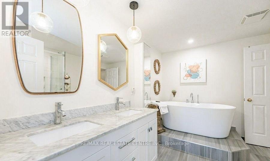 L65 - 85 Bankside Drive, Kitchener, Ontario  N2N 3M4 - Photo 13 - X13011474