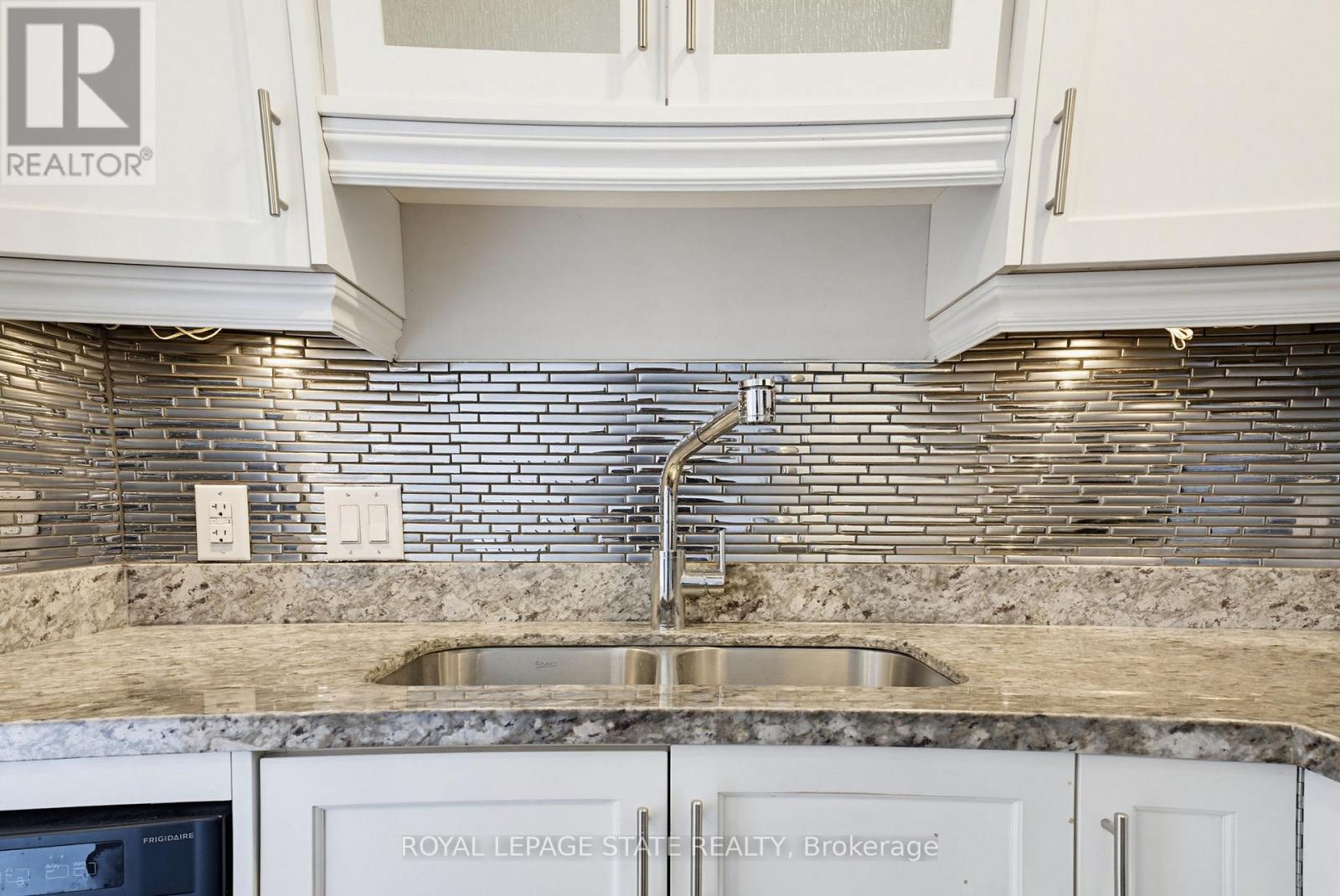 157 Hoover Crescent, Hamilton, Ontario  L9A 3H2 - Photo 16 - X13011478