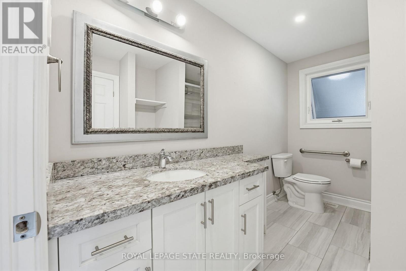 157 Hoover Crescent, Hamilton, Ontario  L9A 3H2 - Photo 20 - X13011478