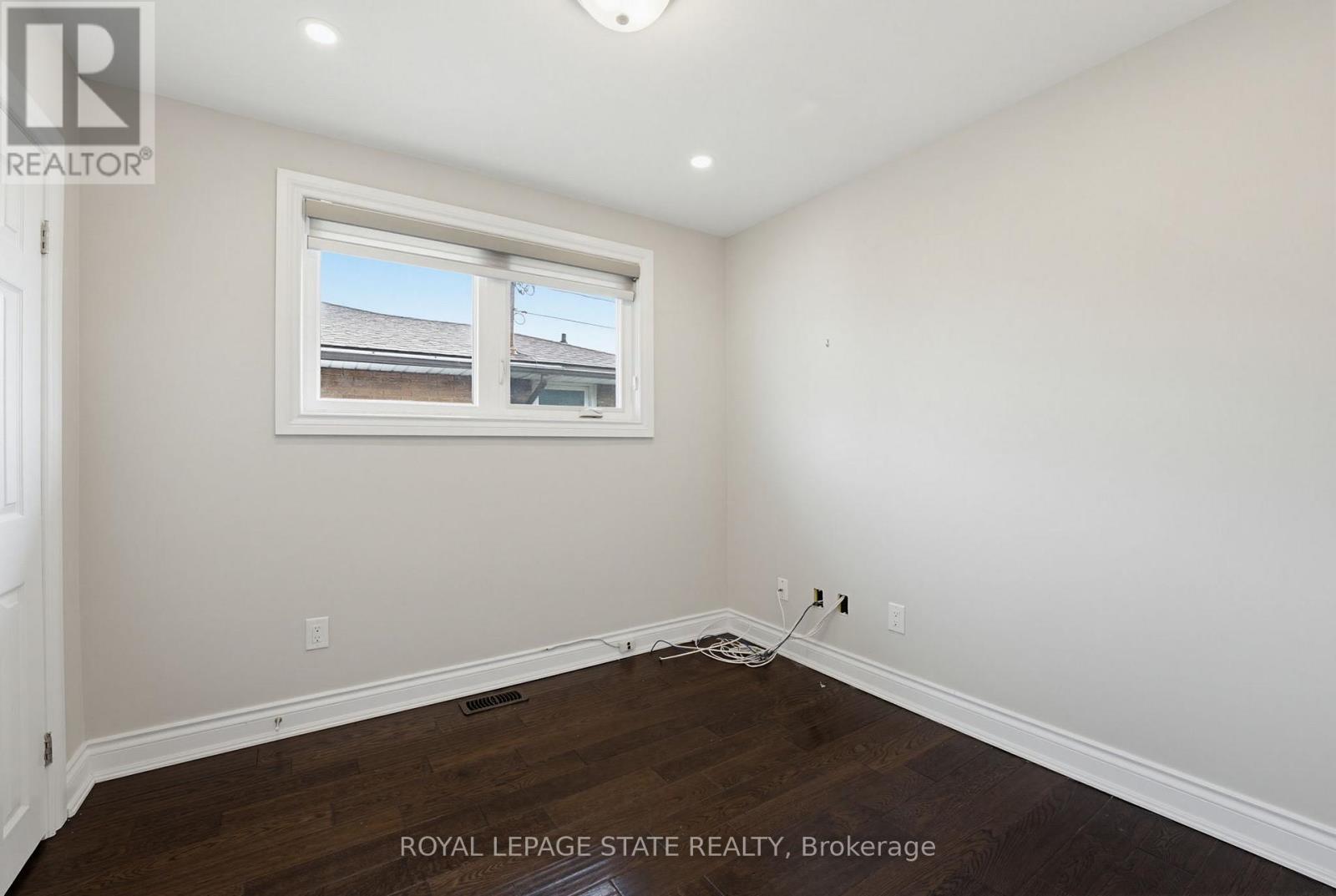 157 Hoover Crescent, Hamilton, Ontario  L9A 3H2 - Photo 22 - X13011478