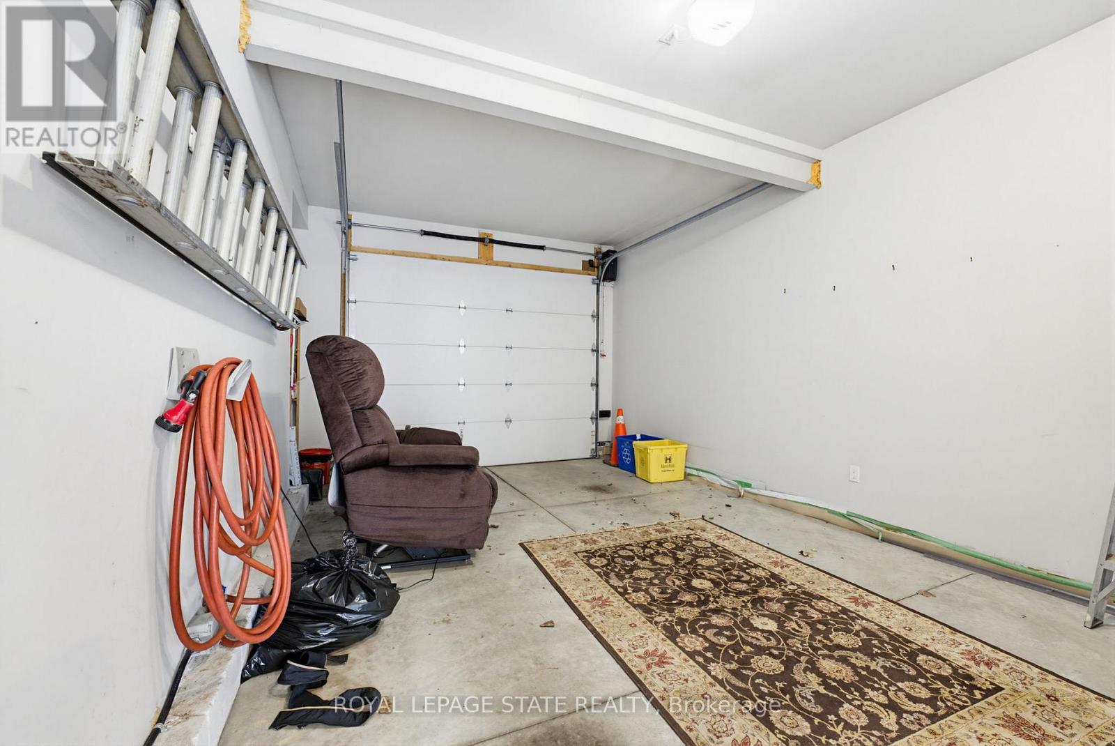 157 Hoover Crescent, Hamilton, Ontario  L9A 3H2 - Photo 34 - X13011478