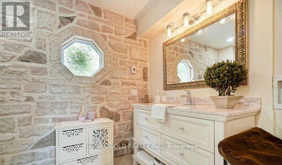 64312 Dufferin County Road, East Garafraxa, Ontario  L9W 7J5 - Photo 3 - X13011534