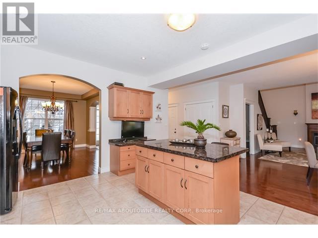 Upper - 9 Geddes Crescent, Guelph, Ontario  N1E 5K3 - Photo 11 - X13011554