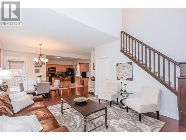 Upper - 9 Geddes Crescent, Guelph, Ontario  N1E 5K3 - Photo 13 - X13011554