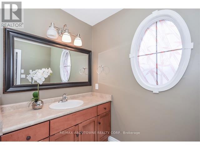 Upper - 9 Geddes Crescent, Guelph, Ontario  N1E 5K3 - Photo 24 - X13011554