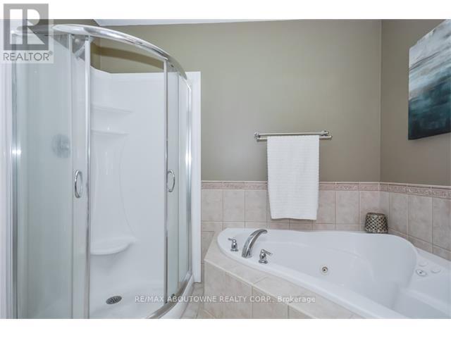 Upper - 9 Geddes Crescent, Guelph, Ontario  N1E 5K3 - Photo 25 - X13011554