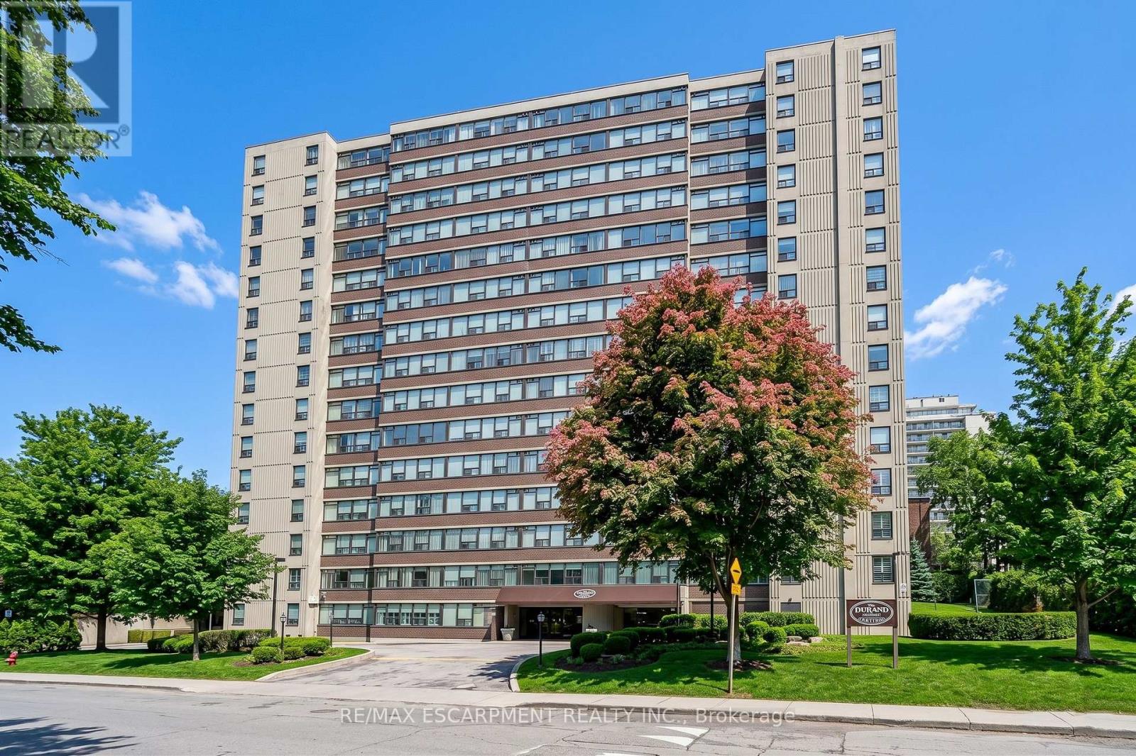 504 - 120 Duke Street N, Hamilton, Ontario  L8P 4T1 - Photo 2 - X13011578