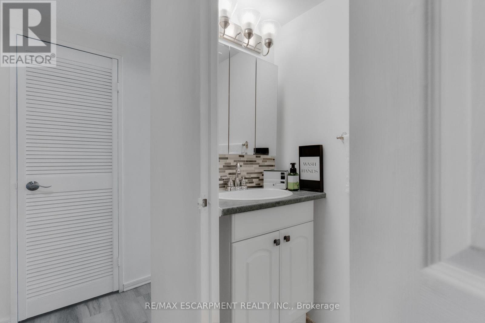 504 - 120 Duke Street N, Hamilton, Ontario  L8P 4T1 - Photo 37 - X13011578