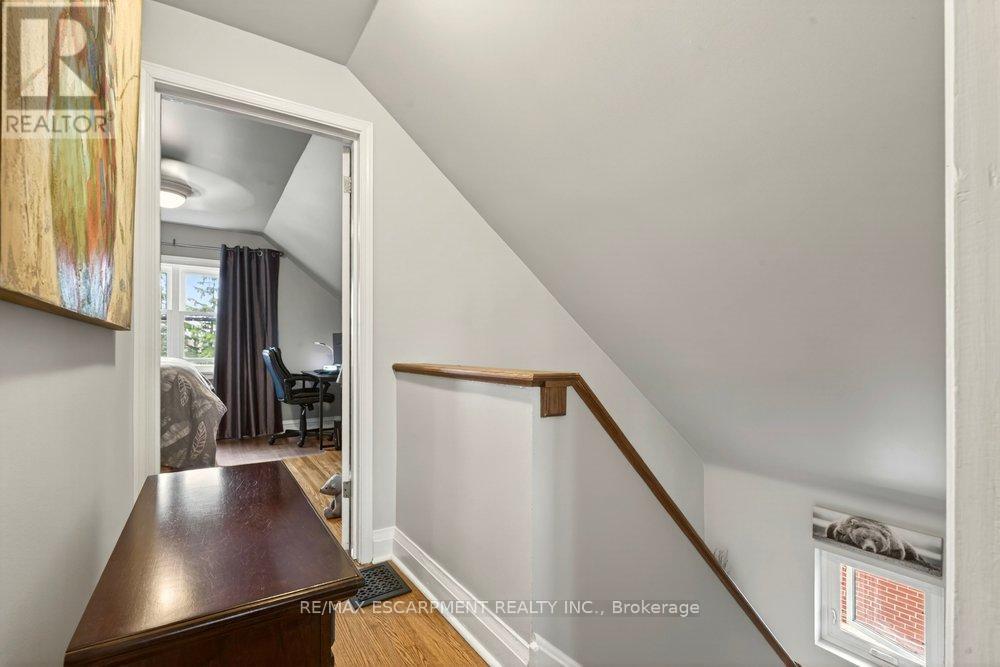 328 East 19th Street, Hamilton, Ontario  L9A 4S8 - Photo 21 - X13011638