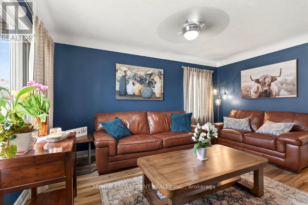 328 East 19th Street, Hamilton, Ontario  L9A 4S8 - Photo 5 - X13011638