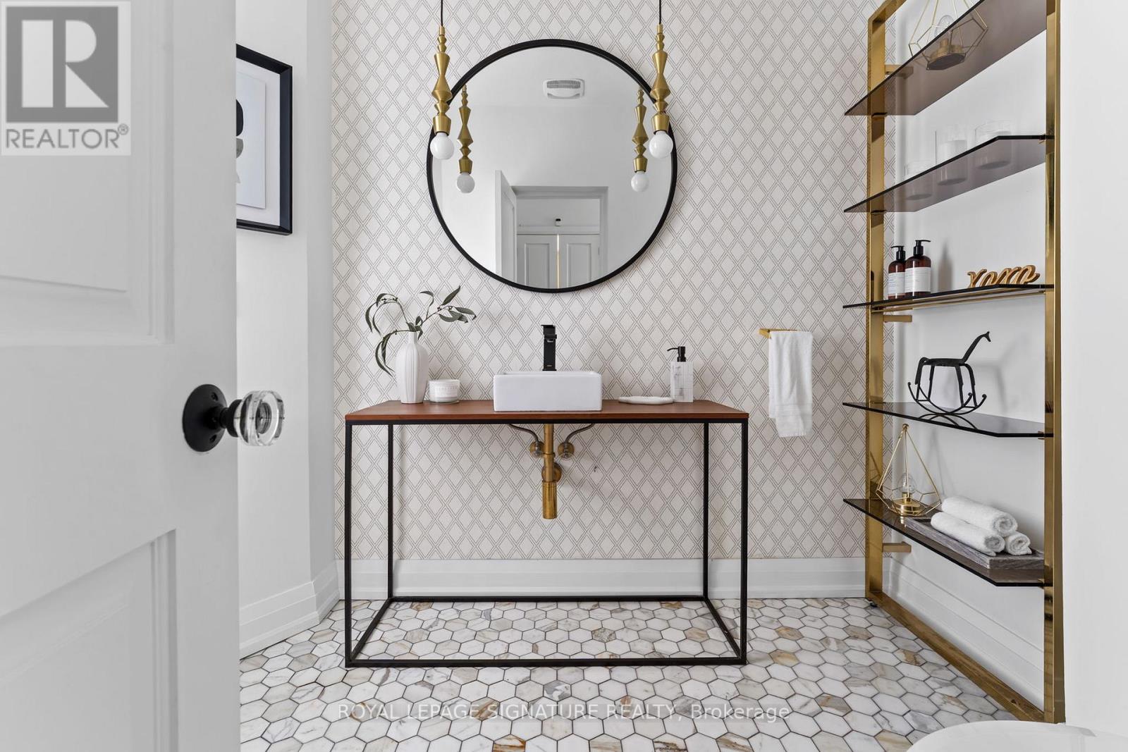 47 Don Valley Drive, Toronto, Ontario  M4K 2J1 - Photo 22 - E13001576