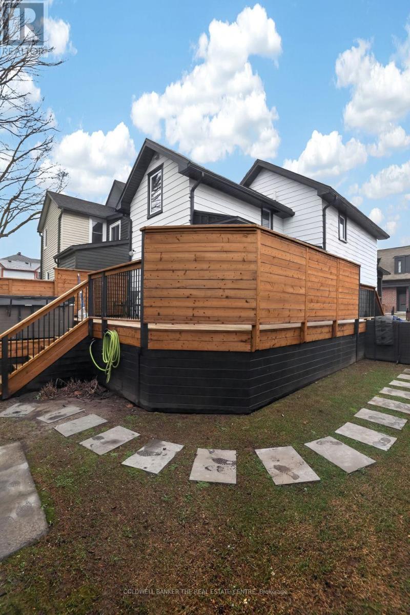 404 Botsford Street, Newmarket, Ontario  L3Y 1S8 - Photo 29 - N13011368