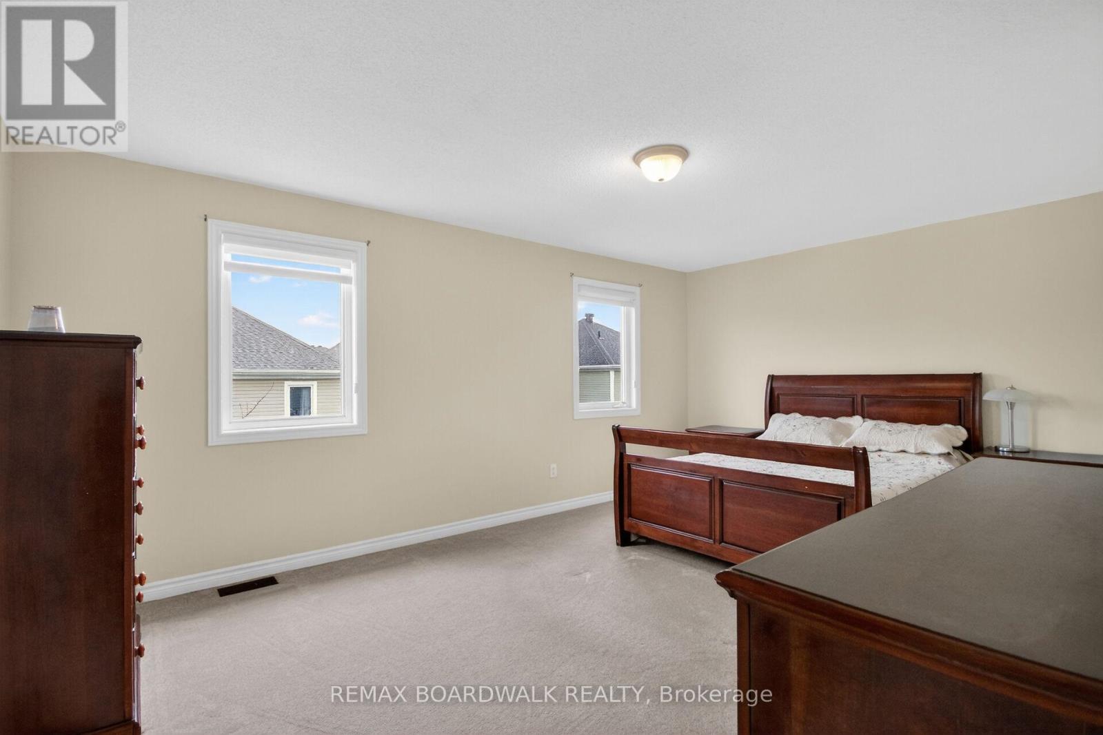 161 Flowing Creek Circle, Ottawa, Ontario  K2M 0K2 - Photo 15 - X12994114