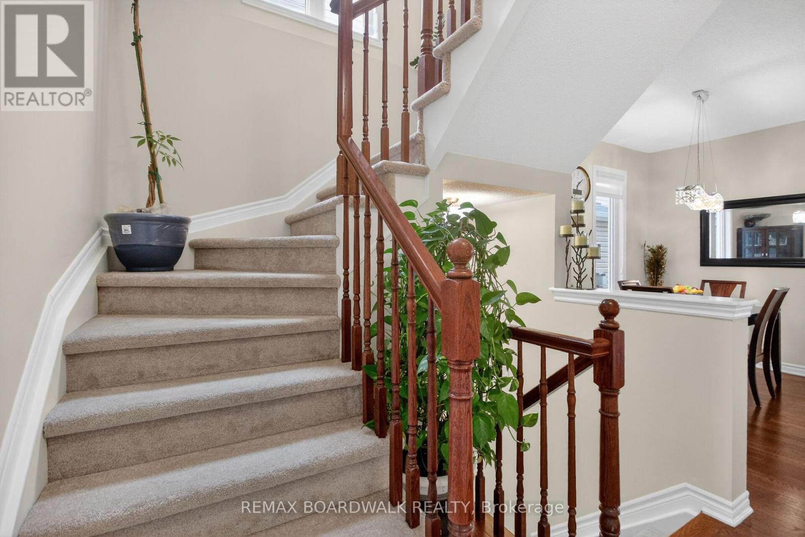 161 Flowing Creek Circle, Ottawa, Ontario  K2M 0K2 - Photo 4 - X12994114