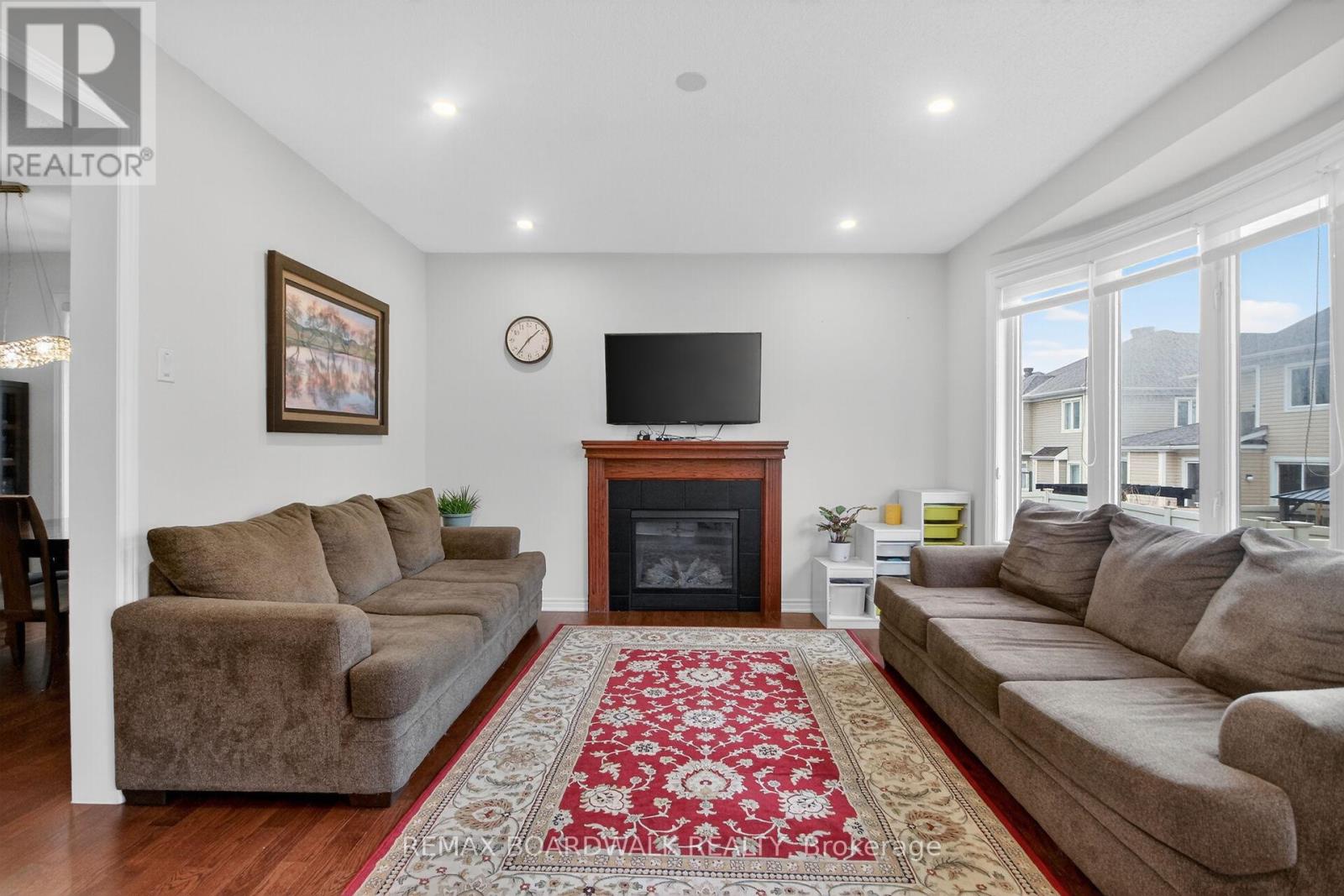 161 Flowing Creek Circle, Ottawa, Ontario  K2M 0K2 - Photo 9 - X12994114