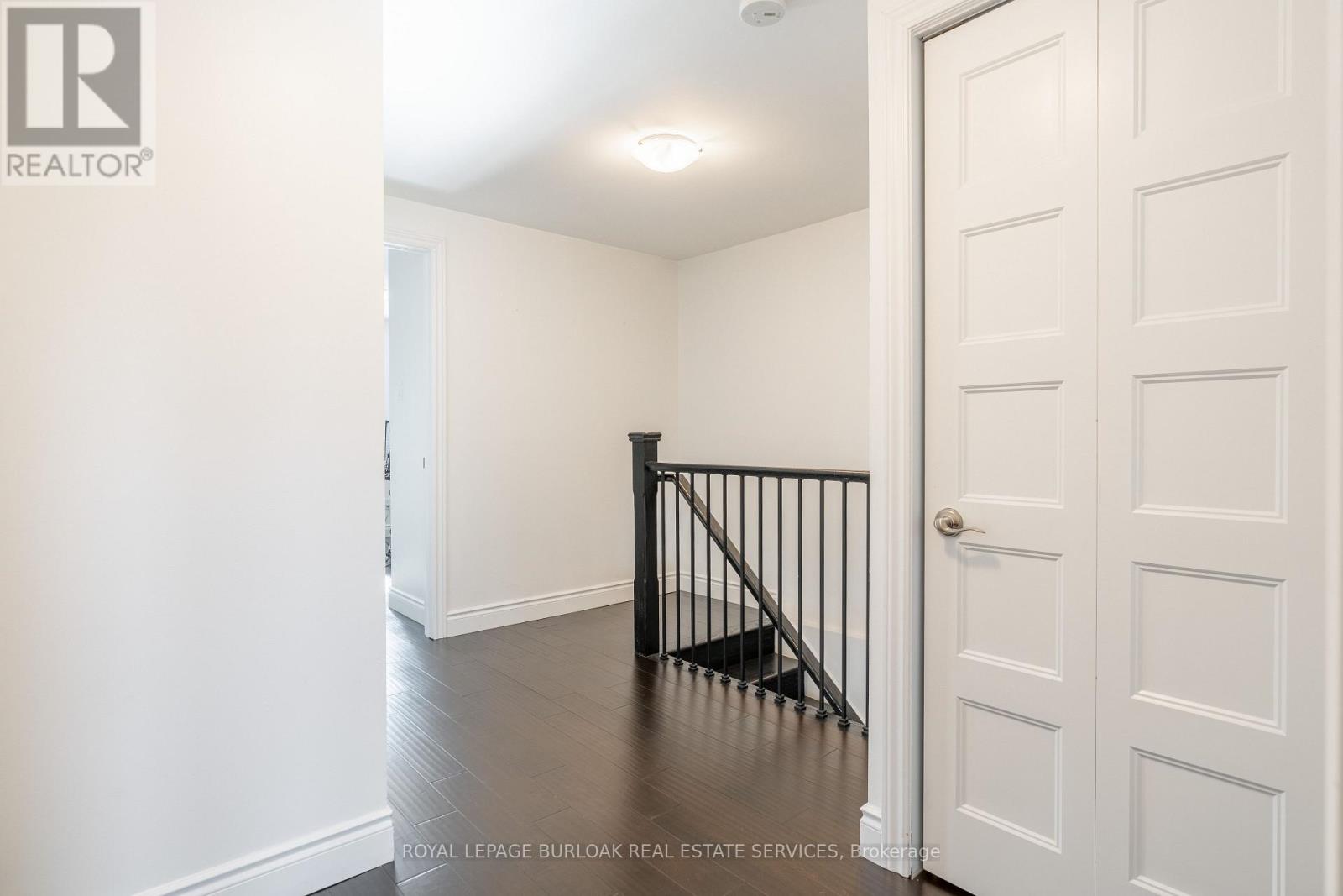 5042 Brady Avenue, Burlington, Ontario  L7L 3X6 - Photo 17 - W12861420