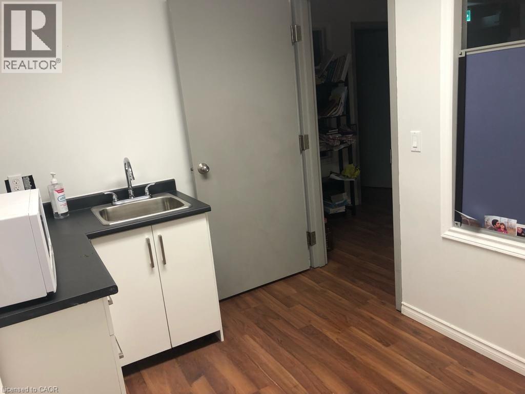 1083 Gordon Street Unit# 108, Guelph, Ontario  N1G 0E8 - Photo 26 - 40821579