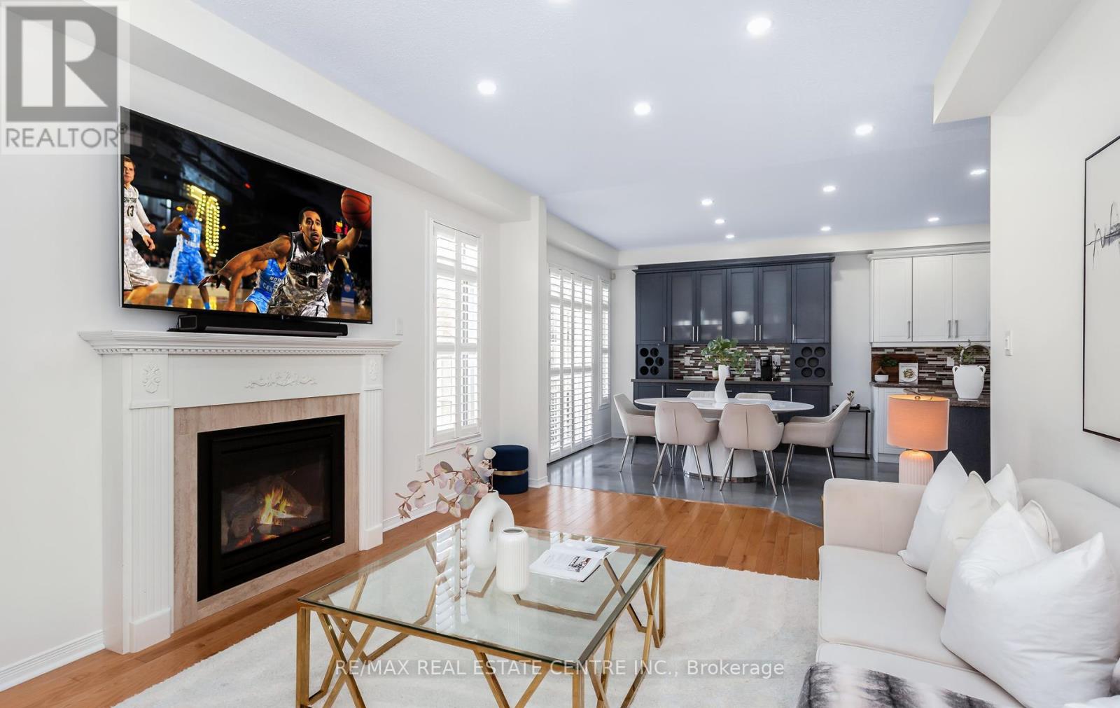 157 Niagara Trail, Halton Hills, Ontario  L7G 0H4 - Photo 12 - W13011486