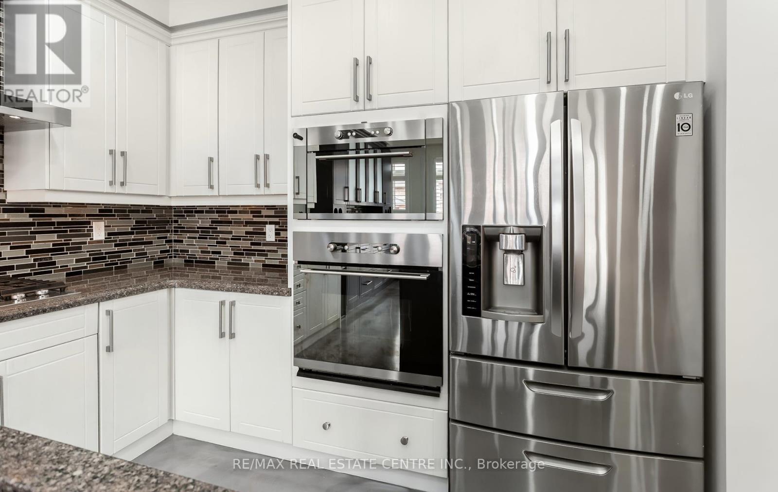 157 Niagara Trail, Halton Hills, Ontario  L7G 0H4 - Photo 19 - W13011486