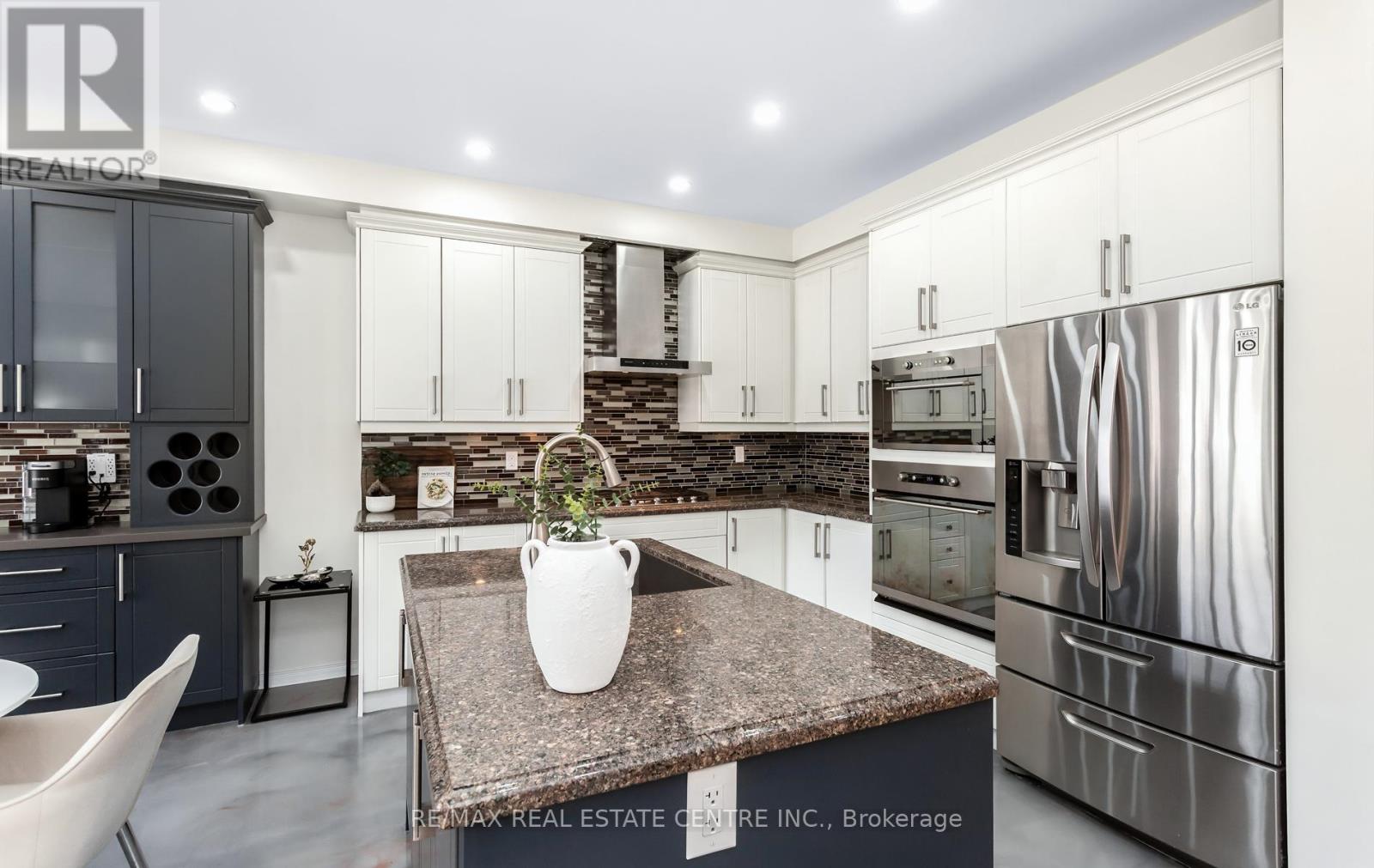 157 Niagara Trail, Halton Hills, Ontario  L7G 0H4 - Photo 16 - W13011486