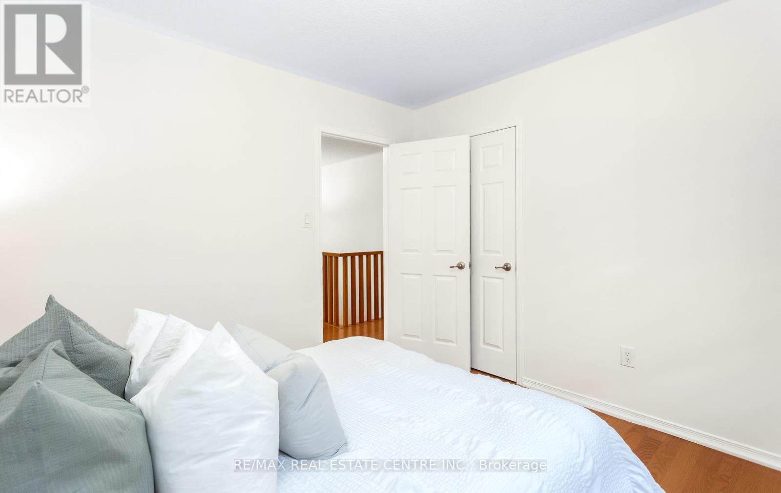 157 Niagara Trail, Halton Hills, Ontario  L7G 0H4 - Photo 31 - W13011486