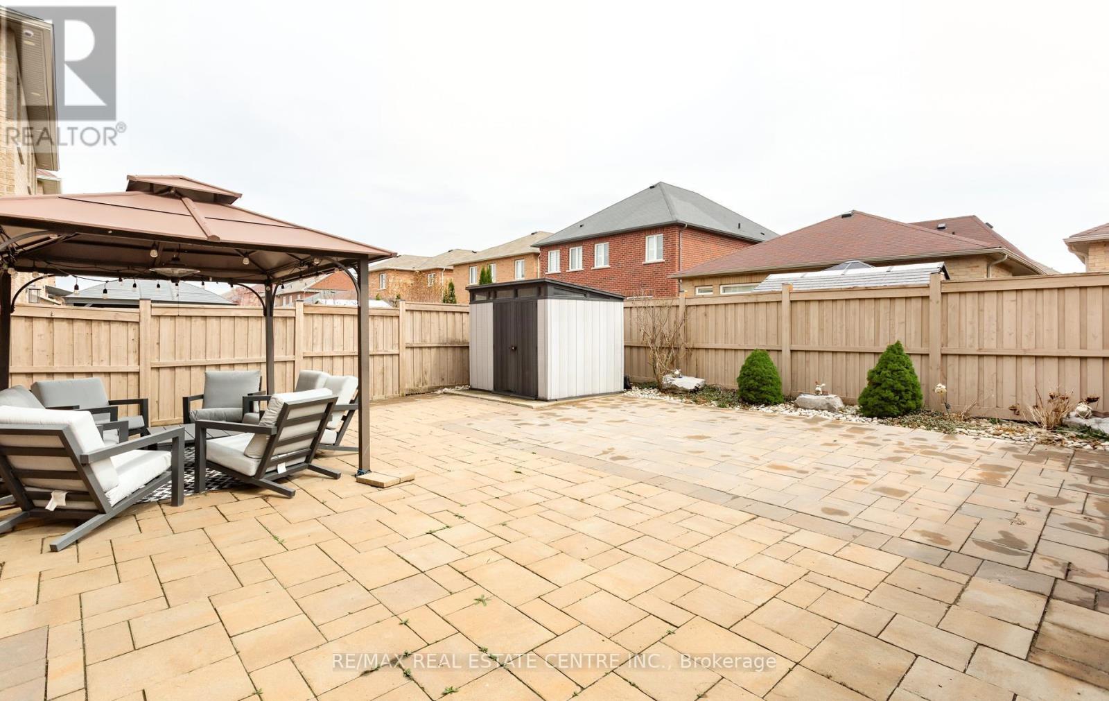 157 Niagara Trail, Halton Hills, Ontario  L7G 0H4 - Photo 45 - W13011486