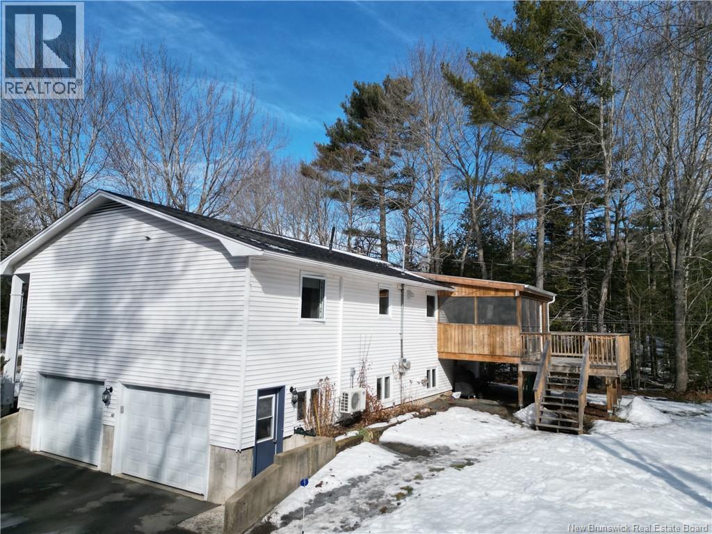 65 Milky Way Drive, Hanwell, New Brunswick  E3C 1M7 - Photo 5 - NB134786