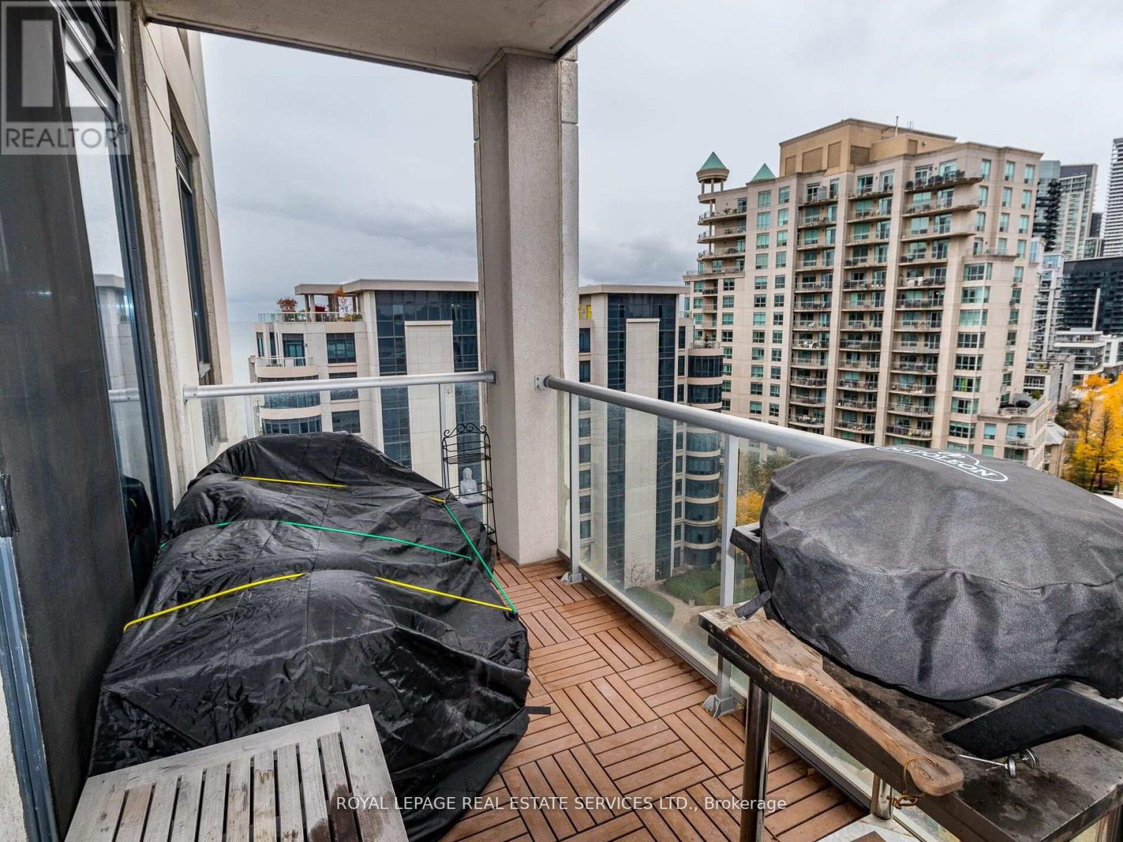 1113 - 2083 Lake Shore Boulevard W, Toronto, Ontario  M8V 4G2 - Photo 19 - W13011642