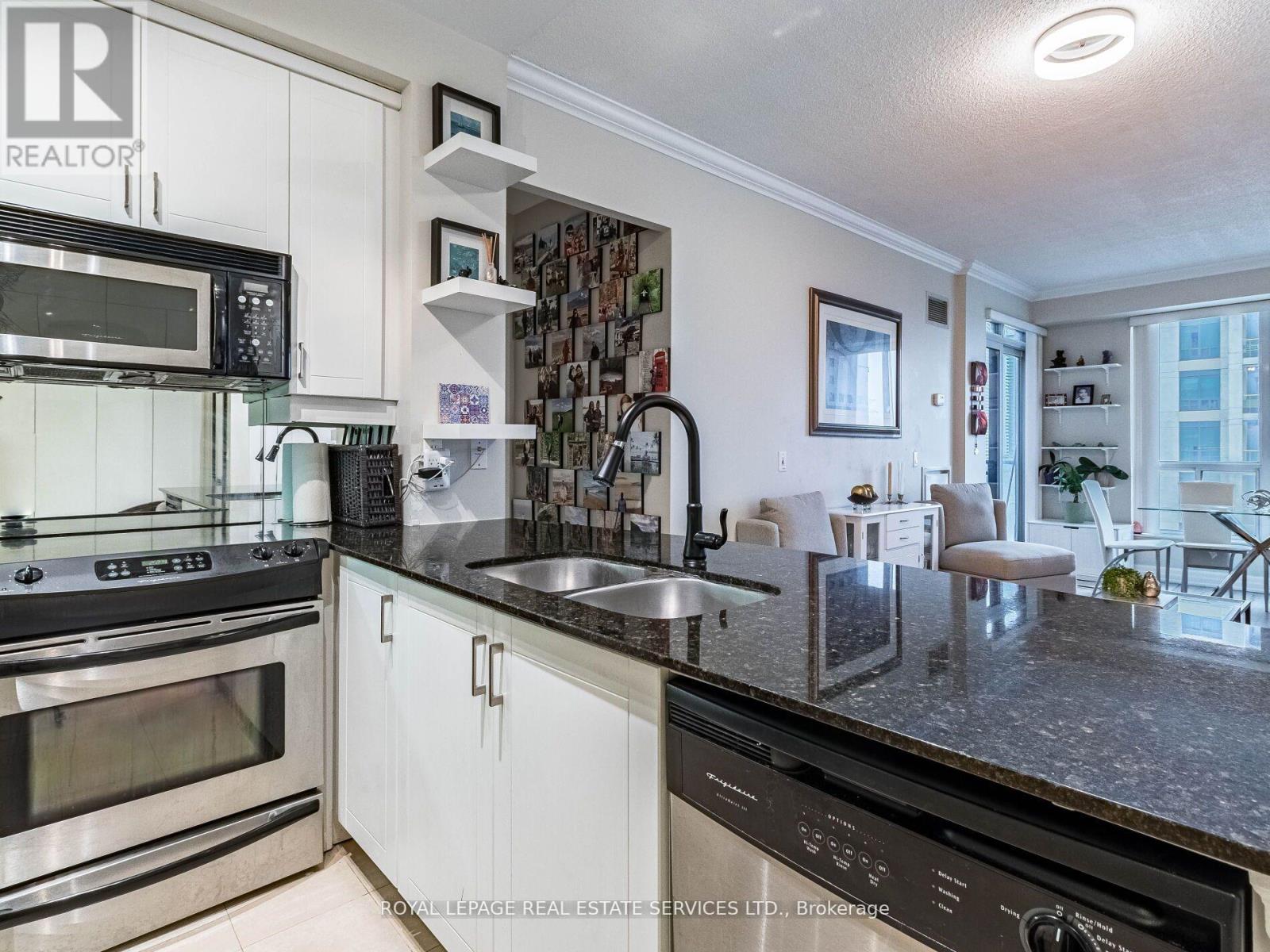 1113 - 2083 Lake Shore Boulevard W, Toronto, Ontario  M8V 4G2 - Photo 11 - W13011642