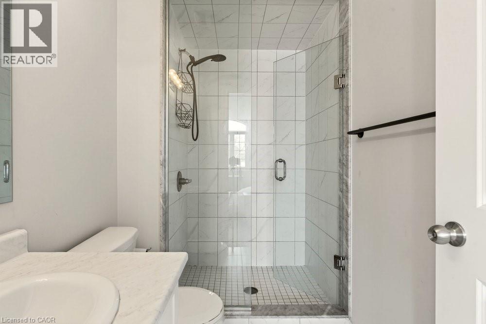 74 Bobolink Road, Hamilton, Ontario  L9A 2P5 - Photo 25 - 40804719