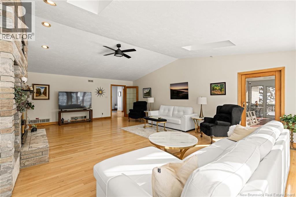 829 Coverdale Road, Riverview, New Brunswick  E1B 5E1 - Photo 7 - NB137431