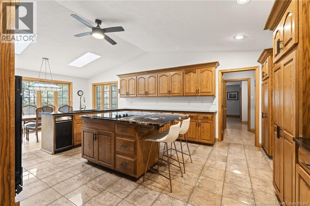 829 Coverdale Road, Riverview, New Brunswick  E1B 5E1 - Photo 11 - NB137431