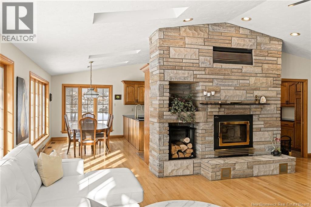 829 Coverdale Road, Riverview, New Brunswick  E1B 5E1 - Photo 6 - NB137431