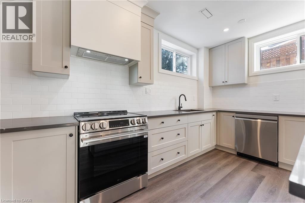 16 Bosna Court, Hamilton, Ontario  L8T 4T6 - Photo 37 - 40808474