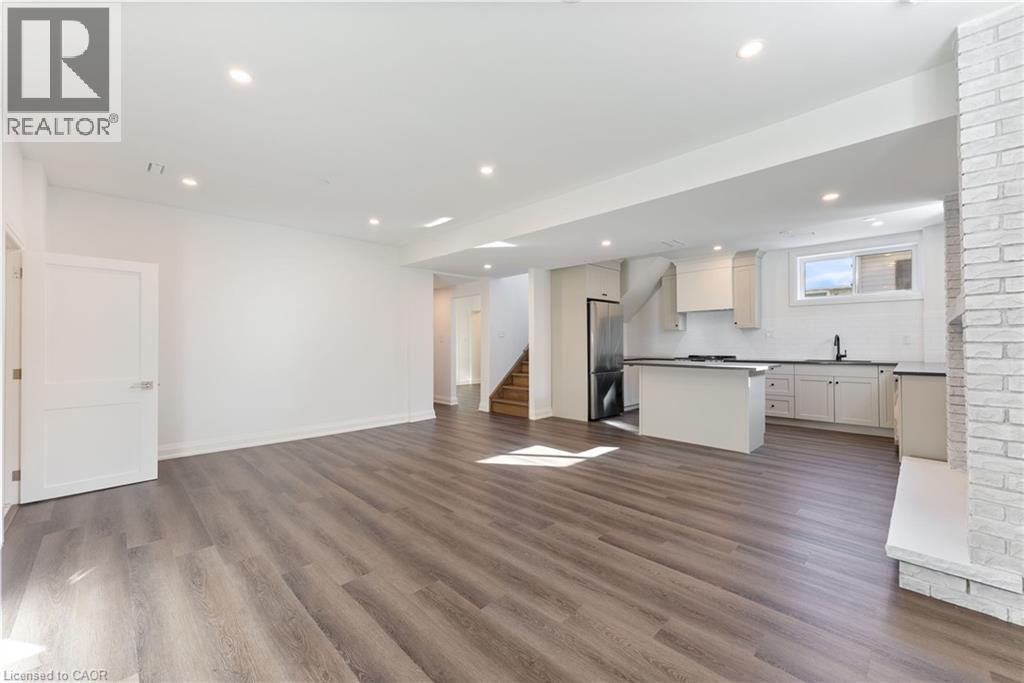 16 Bosna Court, Hamilton, Ontario  L8T 4T6 - Photo 39 - 40808474