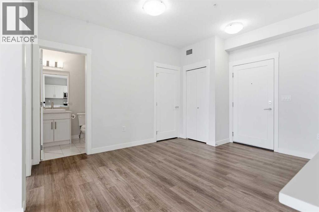 211, 25 Walgrove Walk SE, Calgary, Alberta  T2X 4E1 - Photo 13 - A2298804