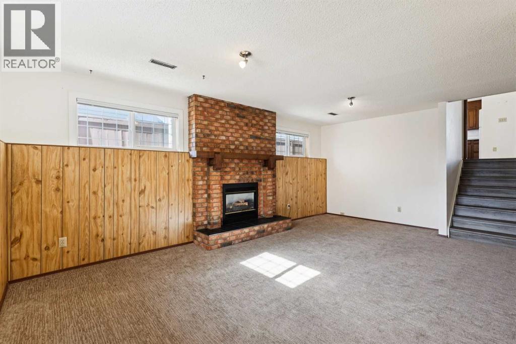 2627 126 Avenue SW, Calgary, Alberta  T2W 3V5 - Photo 26 - A2301465