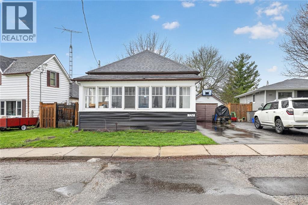 124 East Park Drive, Woodstock, Ontario  N4S 3N2 - Photo 2 - 40820706