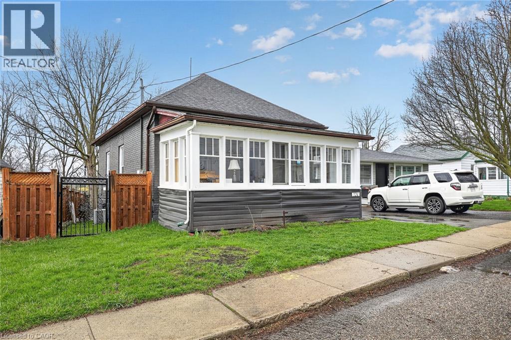 124 East Park Drive, Woodstock, Ontario  N4S 3N2 - Photo 3 - 40820706