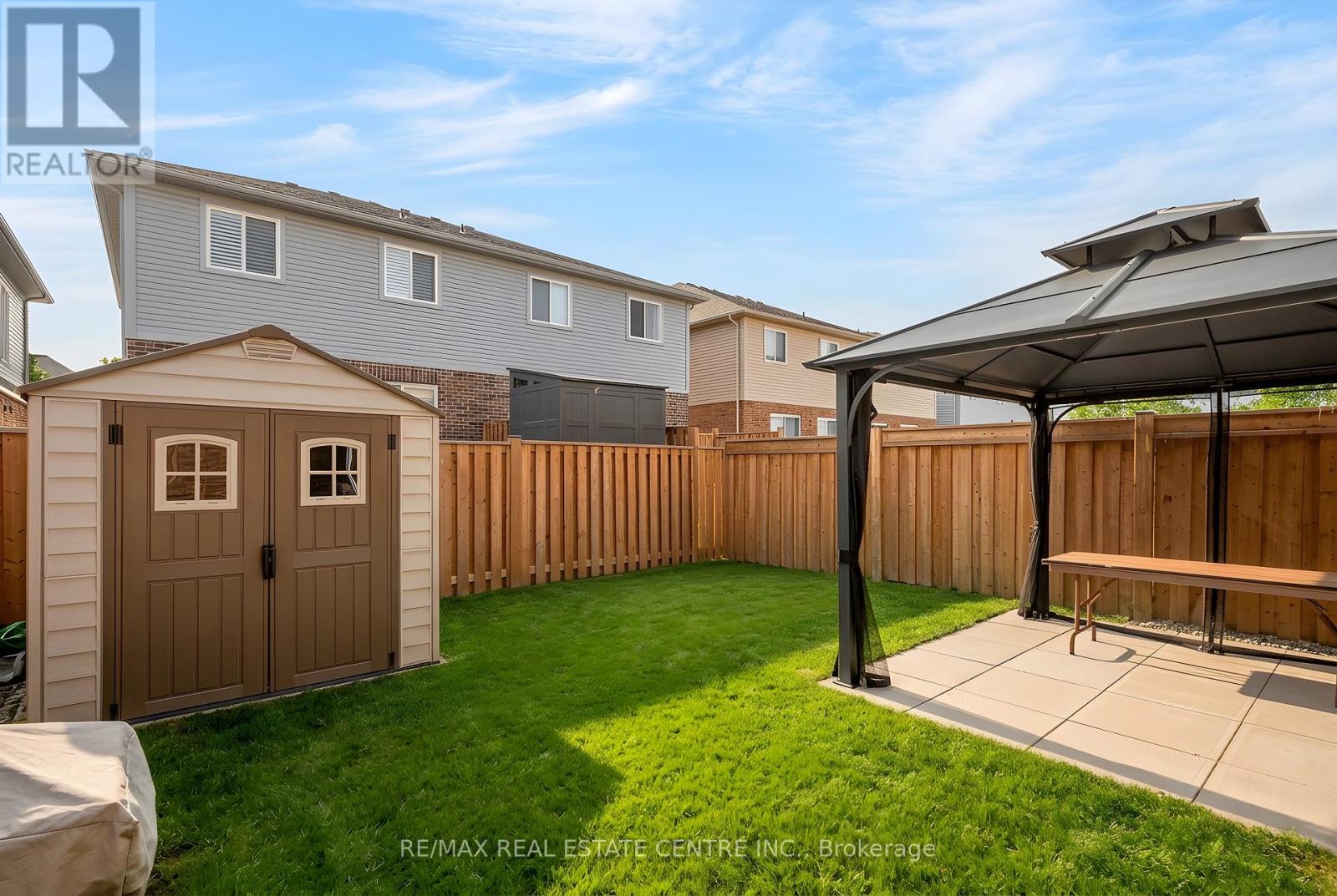 74 Bobolink Road, Hamilton, Ontario  L9A 2P5 - Photo 40 - X12781704