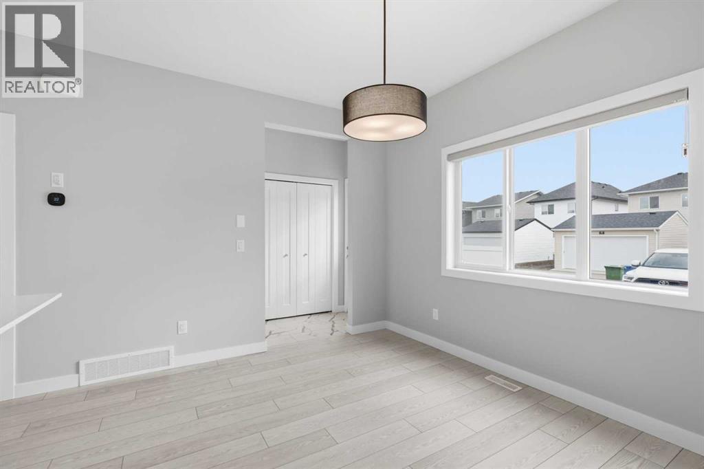 592 Dawson Drive, Chestermere, Alberta  T1X 2X1 - Photo 19 - A2301477