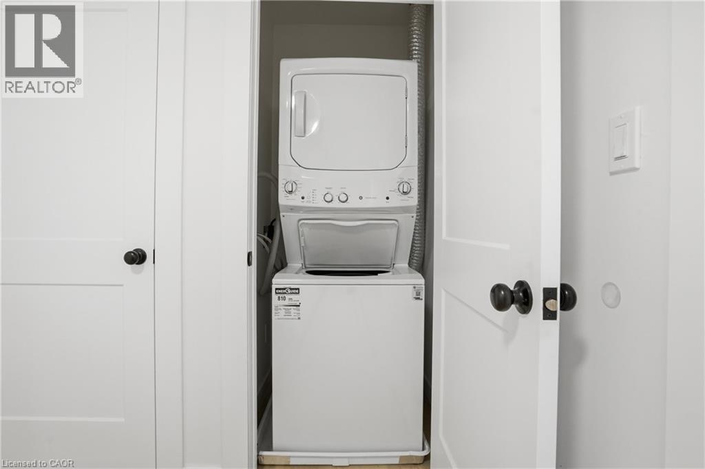 1110 Cannon Street E Unit# B, Hamilton, Ontario  L8L 2J6 - Photo 14 - 40821578