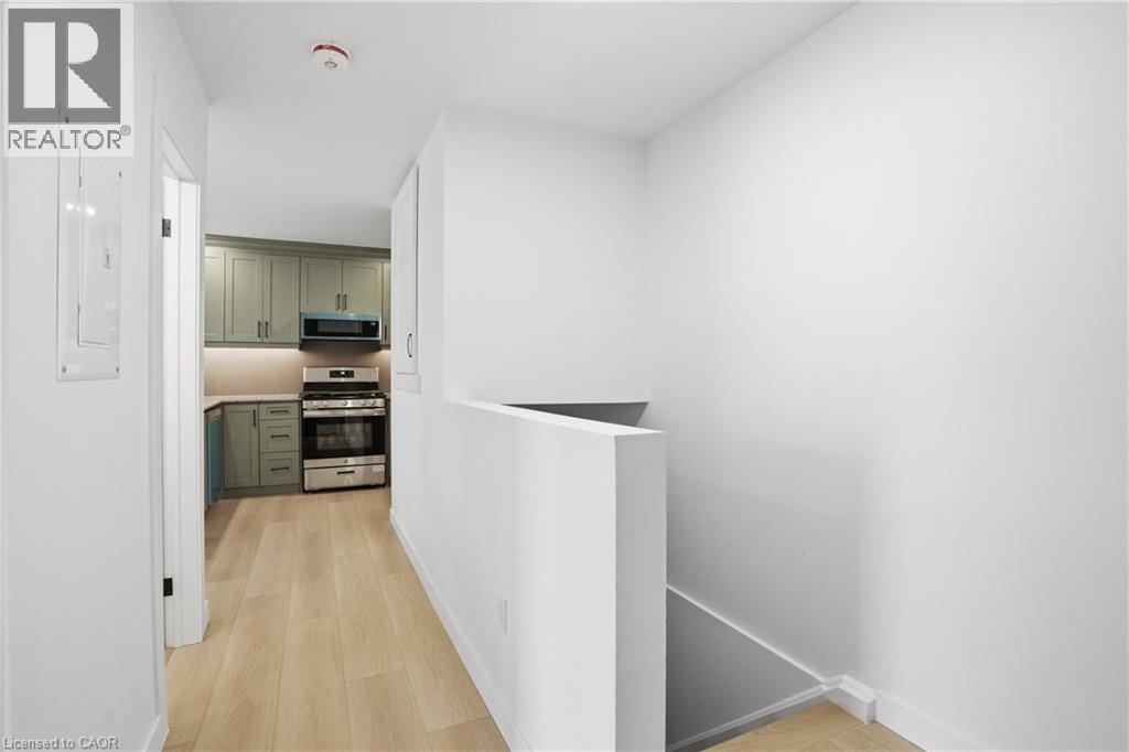 1110 Cannon Street E Unit# B, Hamilton, Ontario  L8L 2J6 - Photo 7 - 40821578